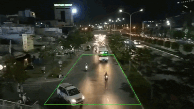 tss_hcmc_2015_task_06_headlight_track_400.gif